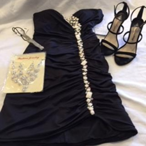 Panoply Dresses & Skirts - NWT! PANOPLY BLACK/IVORY PROM/FORMAL DRESS SIZE 6